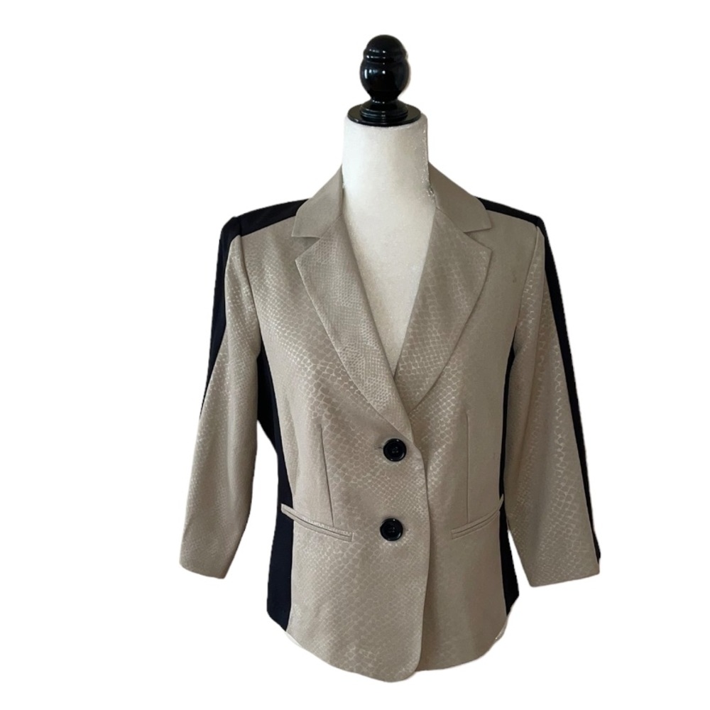 Studio One Nude & Black Reptile Print Blazer